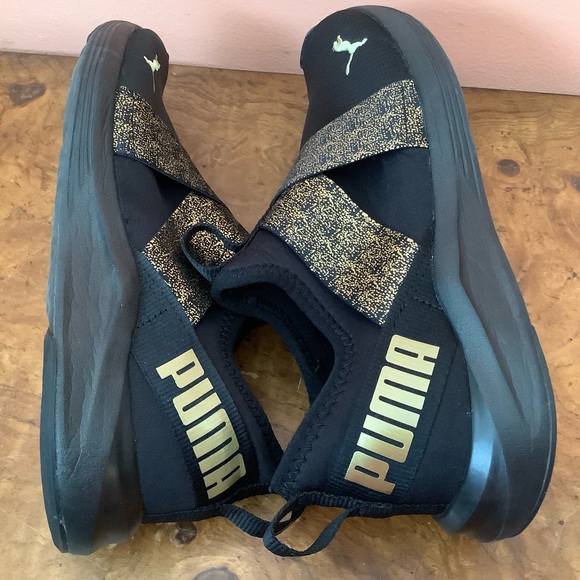 PUMA  194116-02 Prowl Slip-on Athletic Women Shoes Size 8 Soft Foam  Black Gold - Picture 11 of 12